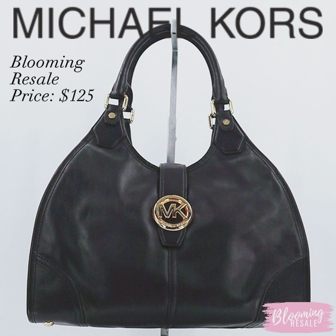 Michael kors black monogram Cross body bag Condition 8/10 (used