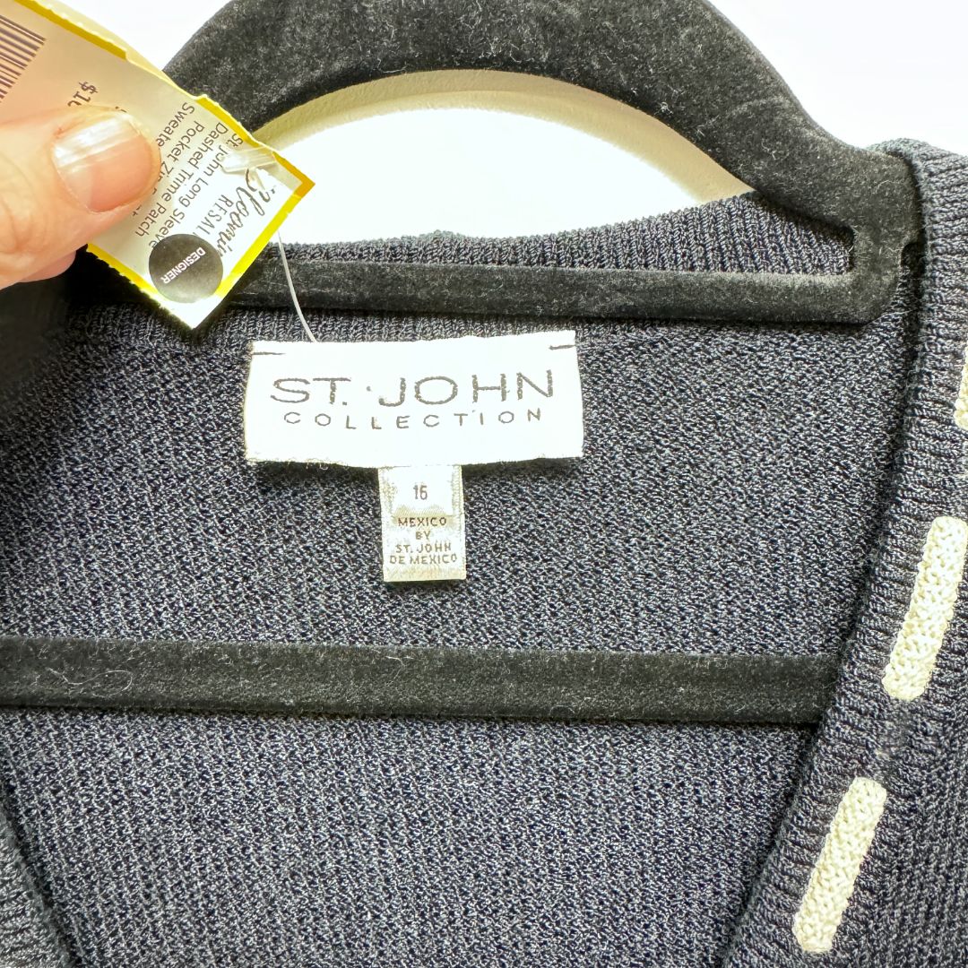 St. John Long Sleeve Dashed Trime Patch Pocket Zip Front Sweater Navy Blue White